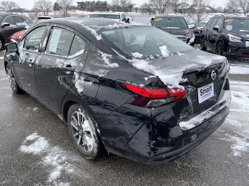2021 Nissan Versa 1.6 SV