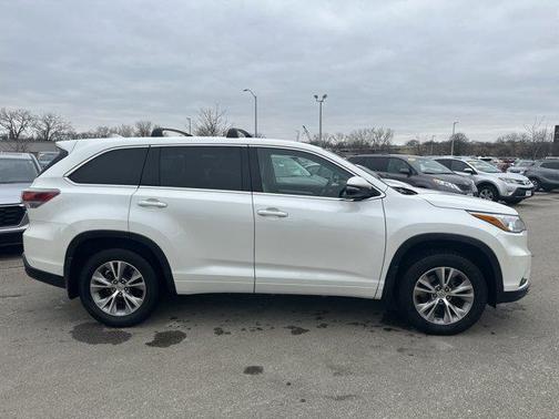 2015 Toyota Highlander 