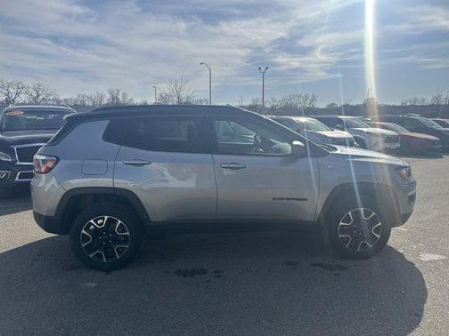2020 Jeep Compass Trailhawk