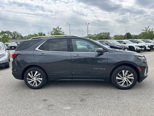 Iron Gray Metallic 2022 Chevrolet Equinox Premier w/1LZ