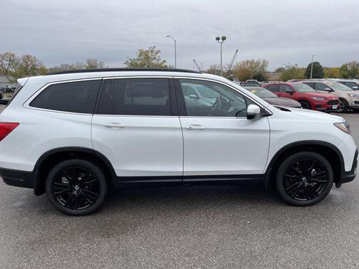2022 Honda Pilot AWD Special Edition