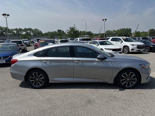 2022 Honda Accord EX-L 1.5T