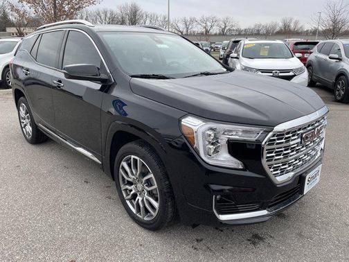 2023 GMC Terrain Denali