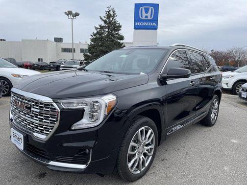 2023 GMC Terrain Denali