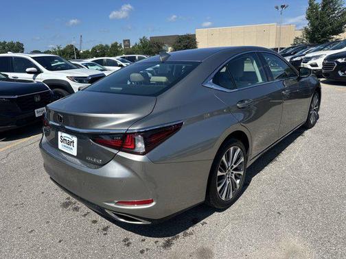 2019 Lexus ES 350 Base