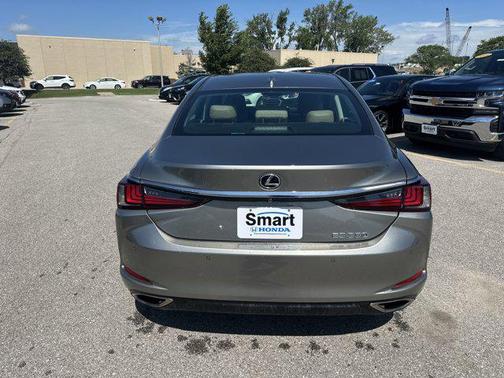 2019 Lexus ES 350 Base