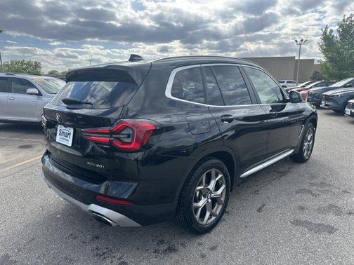 Black Sapphire Metallic 2022 BMW X3 xDrive30i