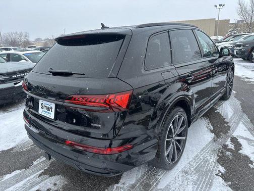 2024 Audi Q7 55 Prestige