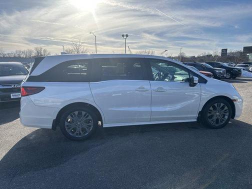 2025 Honda Odyssey Touring