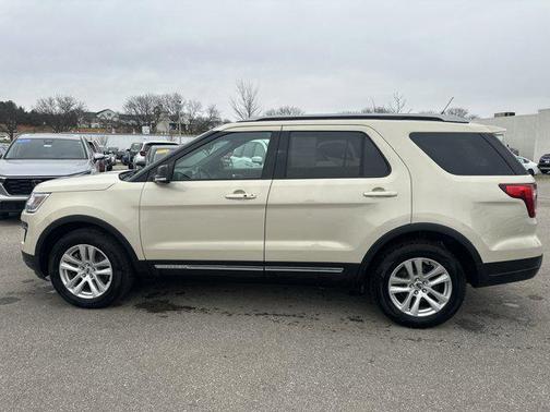 Platinum 2018 Ford Explorer XLT