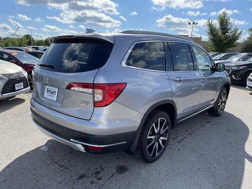 2019 Honda Pilot Touring 8-Passenger