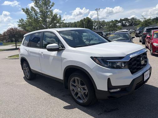 Platinum White Pearl 2023 Honda Passport AWD EX-L