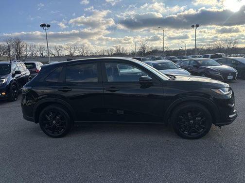 2025 Honda HR-V 2WD Sport