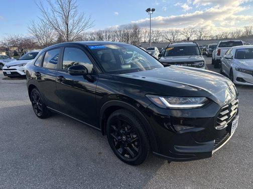 2025 Honda HR-V 2WD Sport