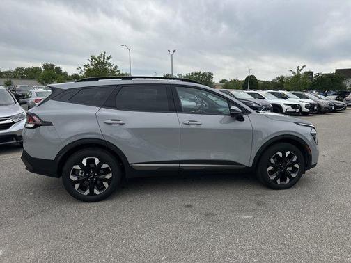 Wolf Gray 2024 Kia Sportage X-Line