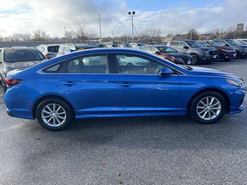 2018 Hyundai SONATA SE