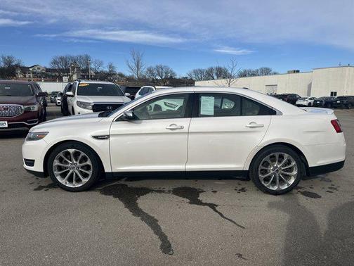 2016 Ford Taurus Limited