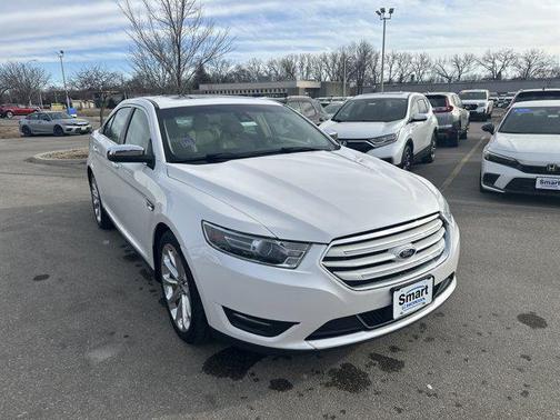 2016 Ford Taurus Limited