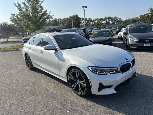 2019 BMW 330 xDrive