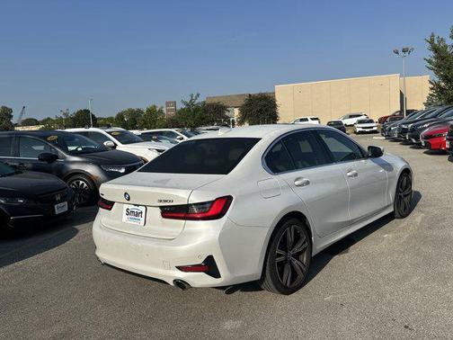 2019 BMW 330 xDrive