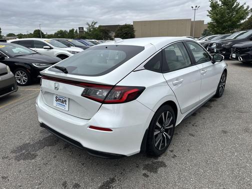 Platinum White Pearl 2023 Honda Civic EX-L