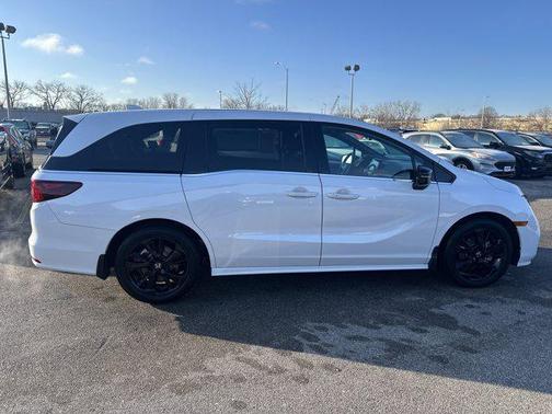2023 Honda Odyssey Sport