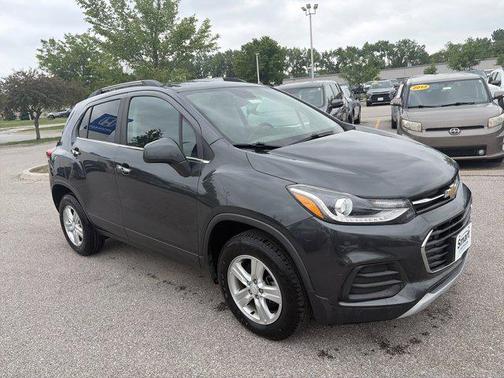 Nightfall Gray Metallic 2019 Chevrolet Trax LT