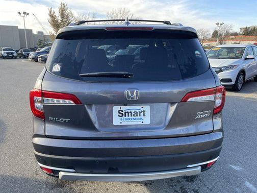 2021 Honda Pilot Touring 8-Passenger