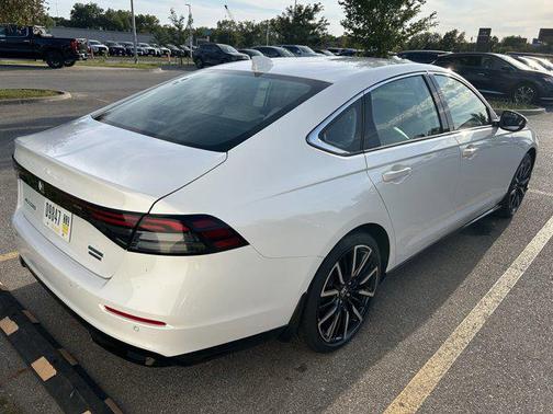 2025 Honda Accord Hybrid Touring