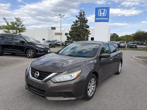 Java Metallic 2017 Nissan Altima 2.5 S