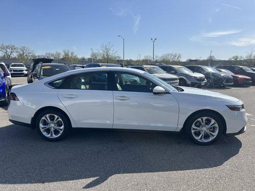 Platinum White Pearl 2023 Honda Accord LX 1.5T