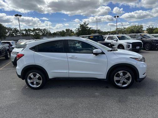 2017 Honda HR-V EX-L w/Navigation
