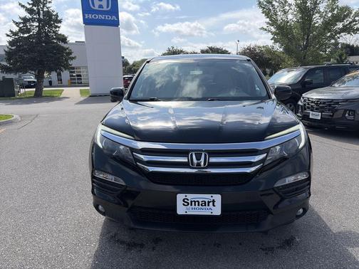 Crystal Black Pearl 2016 Honda Pilot EX-L