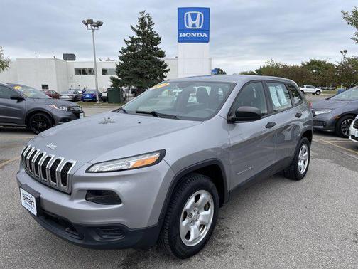 2016 Jeep Cherokee Sport