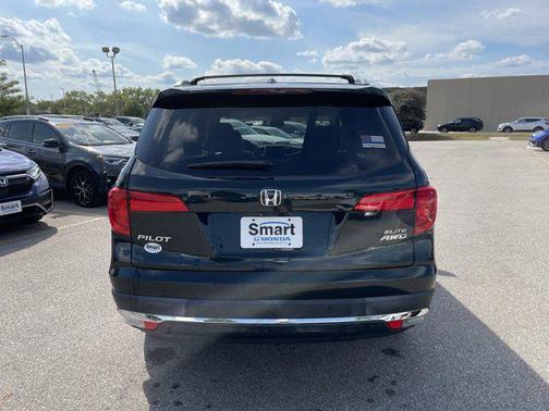2016 Honda Pilot Elite