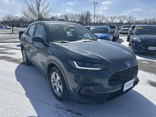 Nordic Forest Pearl 2023 Honda HR-V LX