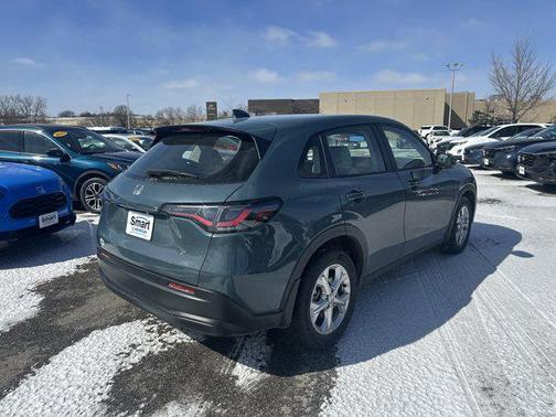 Nordic Forest Pearl 2023 Honda HR-V LX