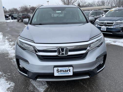 2022 Honda Pilot Touring 8-Passenger