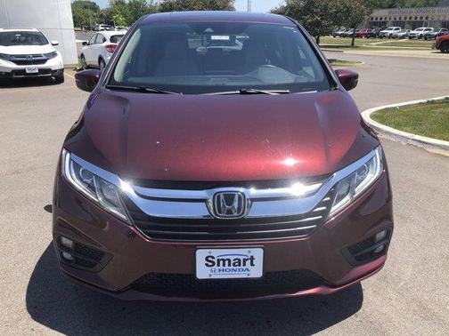 Photo 2 of 31 of 2019 Honda Odyssey EX-L w/Navigation/RES