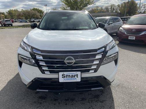 2024 Nissan Rogue Platinum