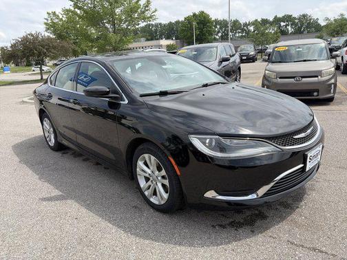 Black Clearcoat 2015 Chrysler 200 Limited