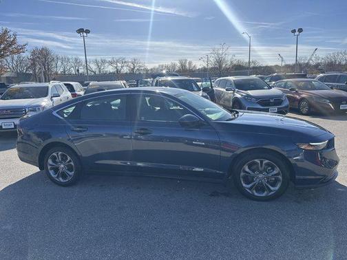 2024 Honda Accord EX 1.5T