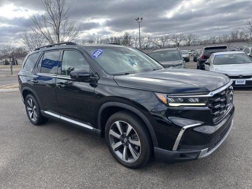 2023 Honda Pilot AWD Elite