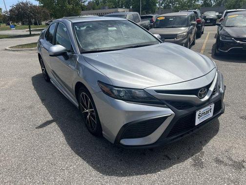 Celestial Silver Metallic 2021 Toyota Camry SE