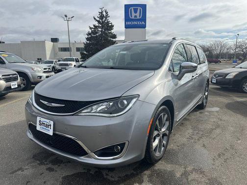 2019 Chrysler Pacifica Limited
