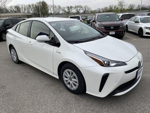 2019 Toyota Prius L