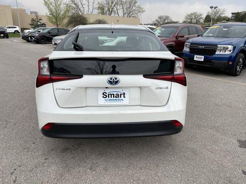 2019 Toyota Prius L