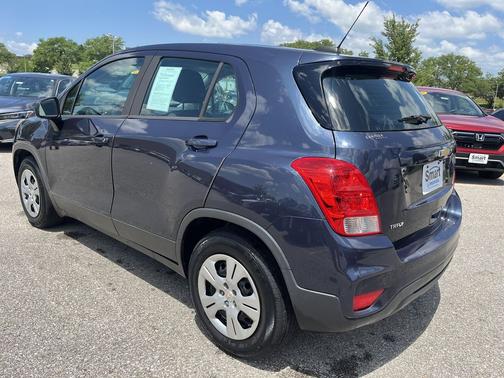 Storm Blue Metallic 2018 Chevrolet Trax LS