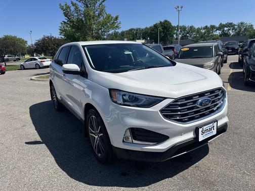 Star White Metallic Tri-Coat 2021 Ford Edge Titanium