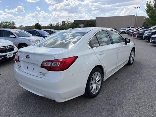 Crystal White Pearl 2016 Subaru Legacy Premium